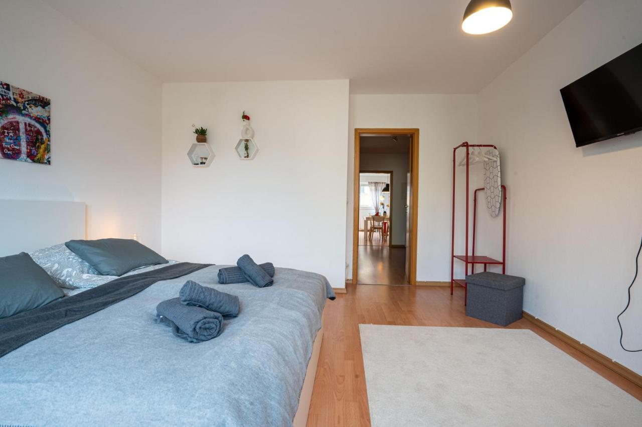 Grosse Louise In Der Neustadt Fuer Familien & Kinder Dresden Buitenkant foto